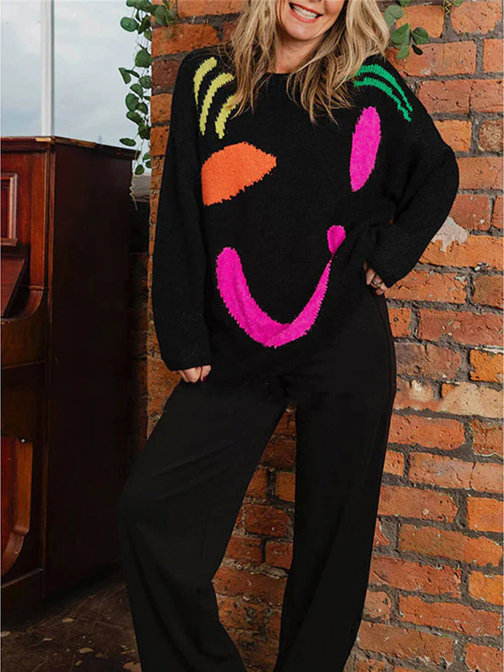 IncantoFelice™ Smiley Sweater